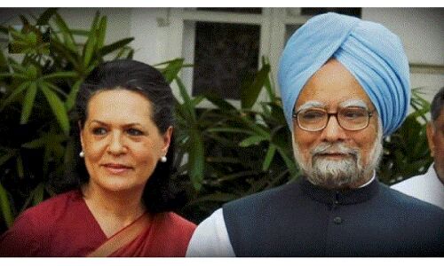 सोनिया और मनमोहन पर टिप्पणी कर बुरी फंसी पत्रकार तवलीन सिंह, चिदंबरम ने सबूत तो सुप्रिया बोलीं - माफी मांगो