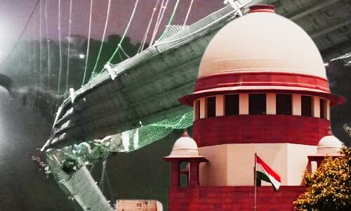 Morbi Bridge Collapse : मोरबी ब्रिज हादसे पर 14 नवंबर को सुनवाई करेगा सुप्रीम कोर्ट, PIL दाखिल कर न्यायिक आयोग बनाने की मांग
