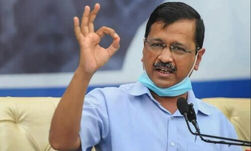 Arvind Kejriwal News: कामगारों को पांच-पांच हजार रुपये की सहायता देगी केजरीवाल सरकार, जानें खाते में कब आएंगे पैसे