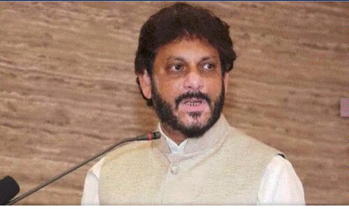 Gujarat Election 2022 : एआईएमआईएम प्रवक्ता वारिश पठान ने उठाया हिजाब का मुद्दा, पूछा - बीजेपी को तकलीफ क्या है?