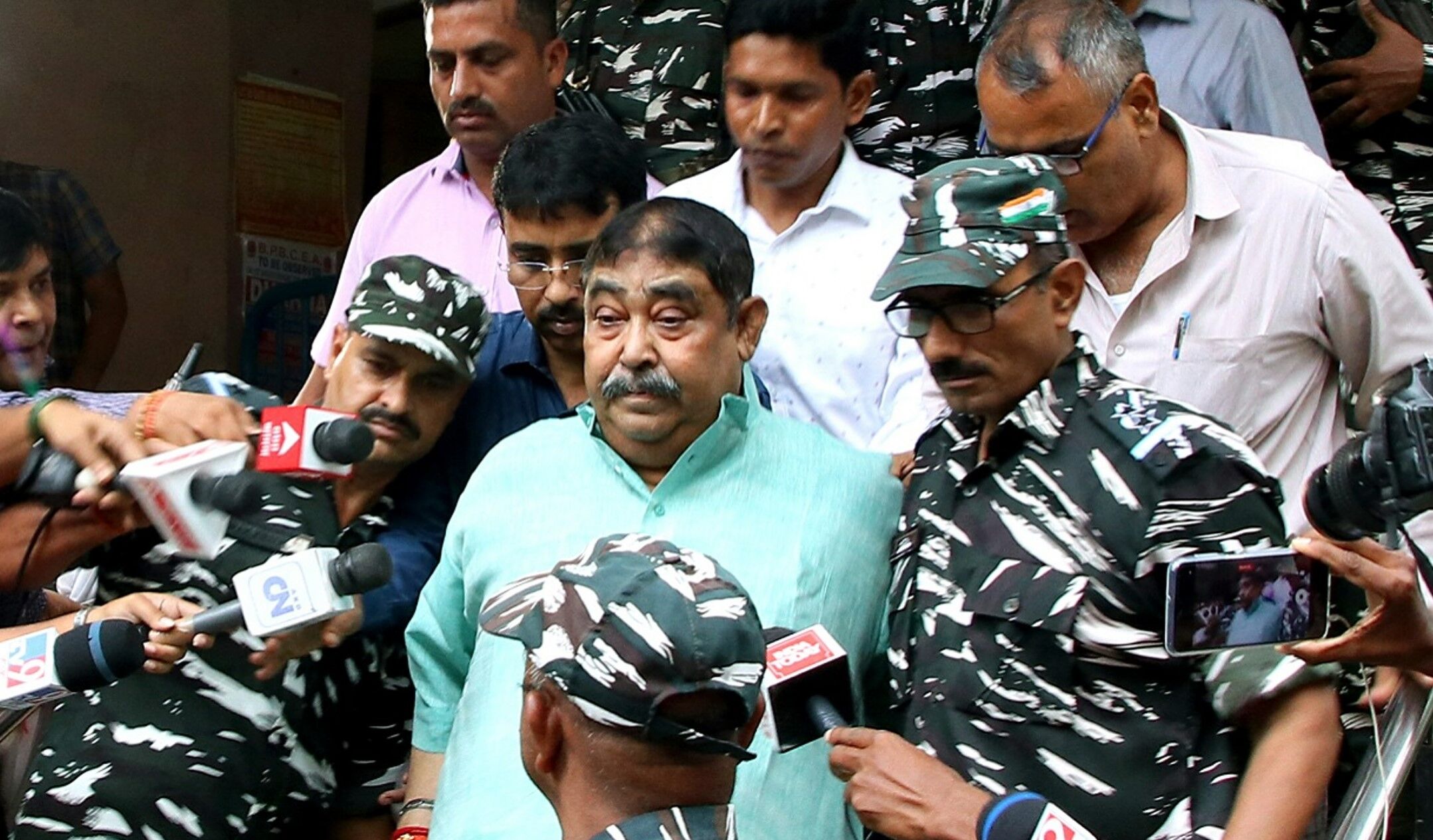 Anubrata Mandal News: TMC नेता अनुब्रत मंडल को CBI के बाद अब ED ने किया गिरफ्तार, जानिए क्या है पूरा मामला? Anubrata Mandal News: TMC नेता अनुब्रत मंडल को CBI के बाद अब ED ने किया गिरफ्तार, जानिए क्या है पूरा मामला?