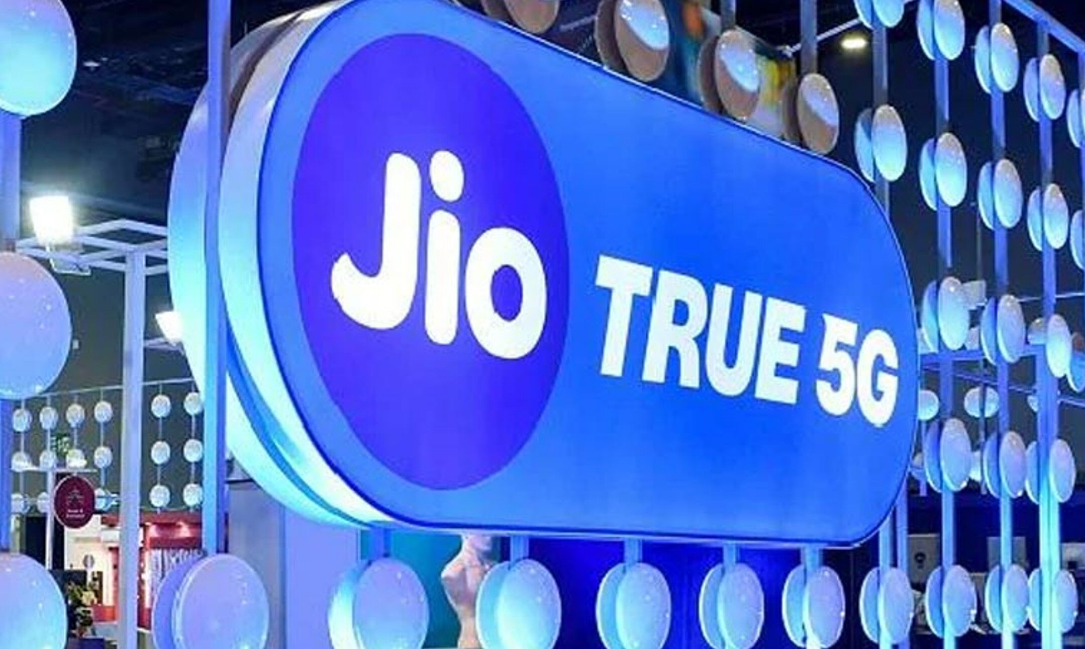 Reliance Jio 5G Service in Delhi-NCR: जियो ने दिल्ली एनसीआर में लॉन्च किया 5G नेटवर्क, मिल रहा यह वेलकम ऑफर