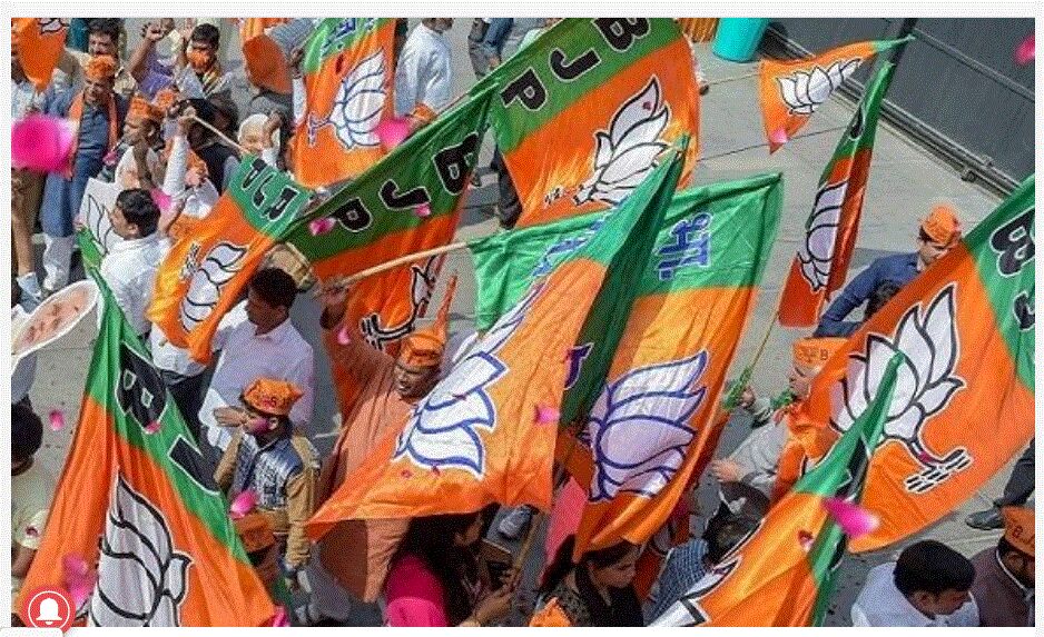 Gujrat : सियासी खेल बिगाड़ने में जुटे नेता BJP को बर्दाश्त नहीं, 7 बागियों को सस्पेंड कर दिए इस बात के संकेत