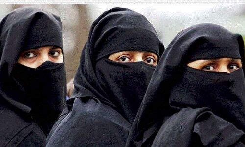 तीन तलाक के बाद निकाह हलाला और बहुविवाह पर सुप्रीम कोर्ट का बड़ा फैसला, इन मसलों पर अलग संवैधानिक पीठ करेगी सुनवाई