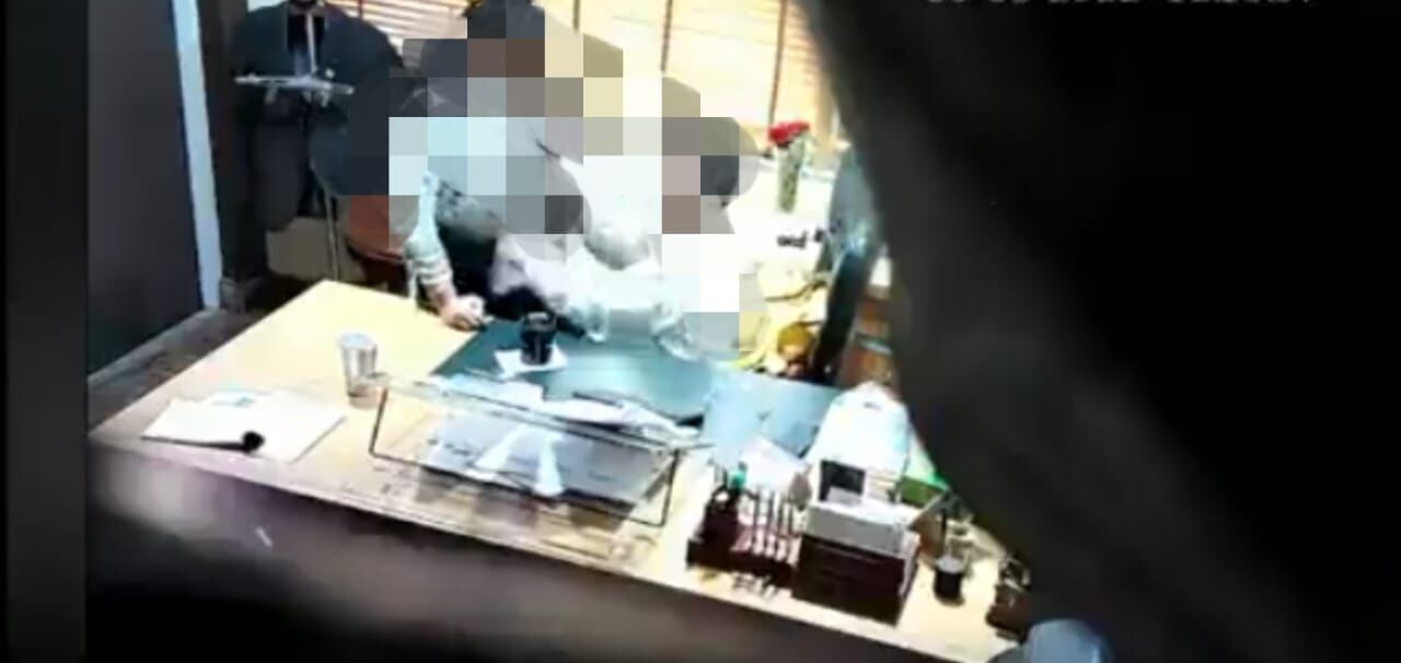 Judge Viral Video: दिल्ली हाईकोर्ट ने स्वत: लिया संज्ञान, कमरे में स्टेनोग्राफर के साथ अश्लीलता कर रहा जज निलंबित