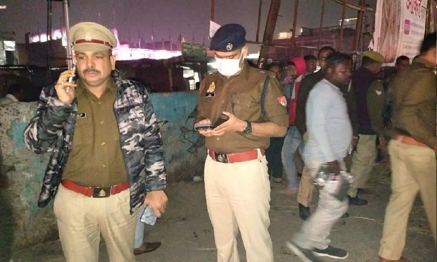 Kanpur news : कानपुर पुलिस की सरेआम गुंडई से गरीब सब्जी बेचने वाले युवक ने गंवाये दोनों पैर