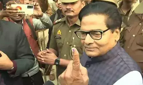 मैनपुरी उपचुनाव: सैफई में राम गोपाल यादव ने डाला वोट, कहा- मुलायम सिंह से तीन गुना ज्यादा वोटों से जीतेंगी डिंपल यादव