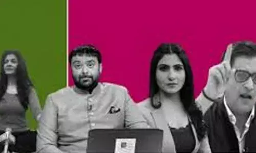 Godi Media: मालिक मैजिक के लिए प्राण देता गोदी मीडिया- इनकी चले तो PM Modi को कल्कि अवतार घोषित कर दें