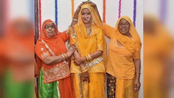 उड़ते मजाक से बेपरवाह जयपुर की लड़की ने ठाकुरजी से रचाया ब्याह, बताया- इसलिए इंसान से नहीं की शादी