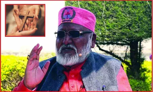 फतेहपुर धर्मांतरण मामले में एग्रीकल्‍चर यूनिवर्सिटी के कुलपति राजेंद्र बी लाल समेत 4 को नोटिस, प्रलोभन देकर ईसाई बनाने का आरोप