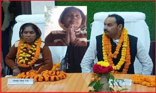 बिहार के गया में मैला ढोने वाली चिंता देवीं चुनी गयीं डिप्टी मेयर, जिस ऑफिस में लगाती थीं झाड़ू अब वहीं से बनायेंगी शहर को स्वच्छ रखने की योजनायें