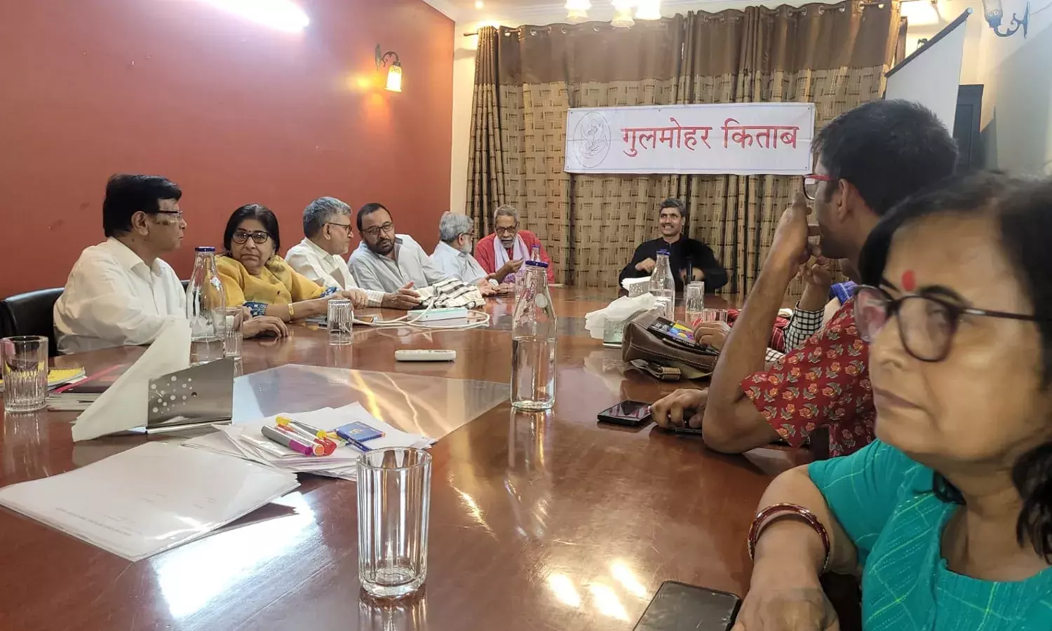 आज के समय में गंभीर हस्तक्षेप हैं मुकुल सरल की ग़ज़लें और नज़्में, “अख़लाक़ का बेटा” चर्चित ग़ज़ल