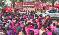 4 श्रम संहिताएं लाकर मजदूर वर्ग को पूंजीपतियों का गुलाम बना देना चाहती है मोदी सरकार, रुद्रपुर में विरोध में उतरे सैकड़ों लोग