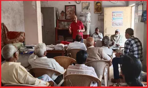 मोदी सरकार की जन विरोधी नीतियों के खिलाफ राष्ट्रव्यापी अभियान, माकपा ने किया देशभर में जत्थे और 24 मार्च को दिल्ली में रैली का ऐलान मोदी सरकार की जन विरोधी नीतियों के खिलाफ राष्ट्रव्यापी अभियान, माकपा ने किया देशभर में जत्थे और 24 मार्च को दिल्ली में रैली का ऐलान