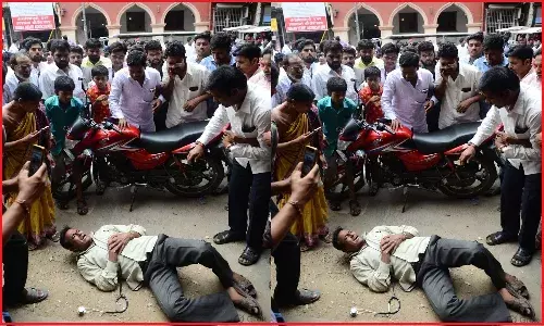 जानिए साइलेंट हार्ट अटैक के लक्षण और संकेत, डॉक्टर ने बताया इन 7 लक्षणों को बिल्कुल न करें नजरंदाज जानिए साइलेंट हार्ट अटैक के लक्षण और संकेत, डॉक्टर ने बताया इन 7 लक्षणों को बिल्कुल न करें नजरंदाज