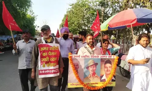 शहीद-ए-आजम भगत सिंह, सुखदेव और राजगुरु के शहादत दिवस पर श्रमिक संयुक्त मोर्चा ने रुद्रपुर के गांधी पार्क में की सभा आयोजित, जुलूस निकालकर भगत सिंह की प्रतिमा पर किया माल्यार्पण