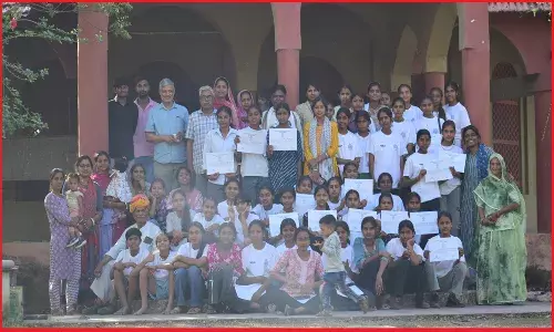 घर की चौखट से बाहर आईं बेटियां, खो-खो टूर्नामेंट बना दोस्ती, हौसले और बदलाव का मंच