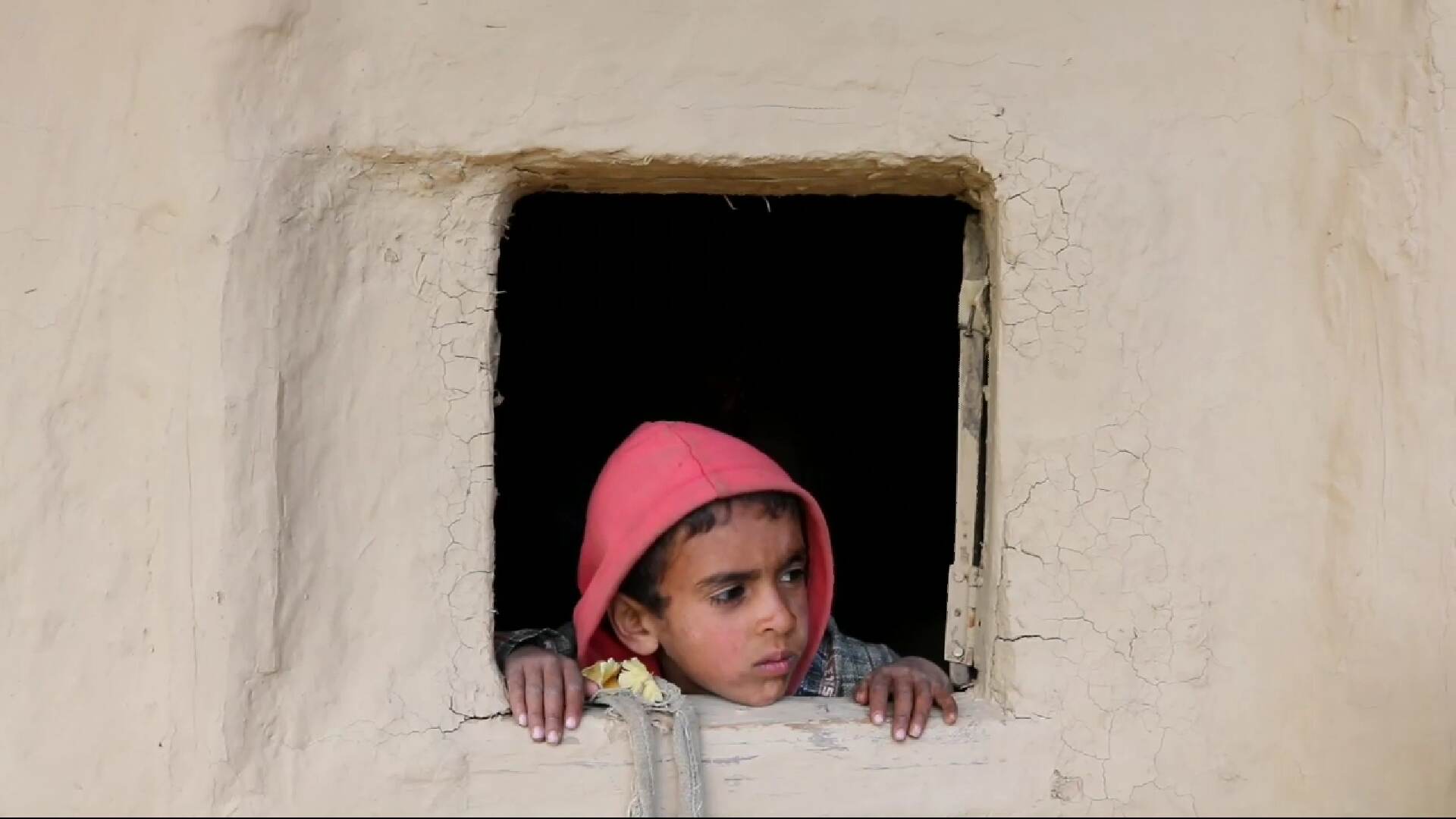 फोटो फीचर : कोरोना लॉकडाउन के बीच संकट में कश्मीर में खानाबदोशों की जिंदगी
