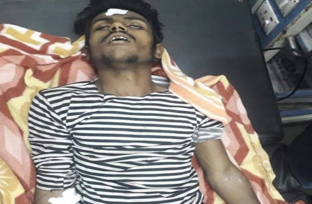 गुजरात में दलित आरटीआई एक्टिविस्ट की हत्या के बाद अब युवा बेटे को नृशंसता से उतारा मौत के घाट