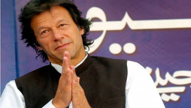पूर्व पाकिस्तानी क्रिकेटर और राजनेता इमरान खान ने रचाया तीसरा ब्याह!