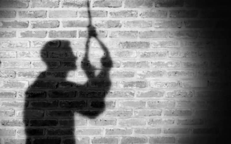 बिहार : दरभंगा में क्वारंटीन सेंटर में अधेड़ व्यक्ति ने फांसी लगाकर की आत्महत्या