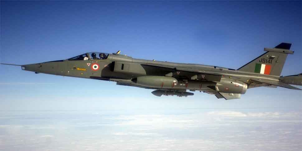 बॉर्डर पर बढ़ता तनावः LAC के पास दिखे चीन के हेलीकॉप्टर, भारतीय लड़ाकू विमानों ने भी भरी उड़ान