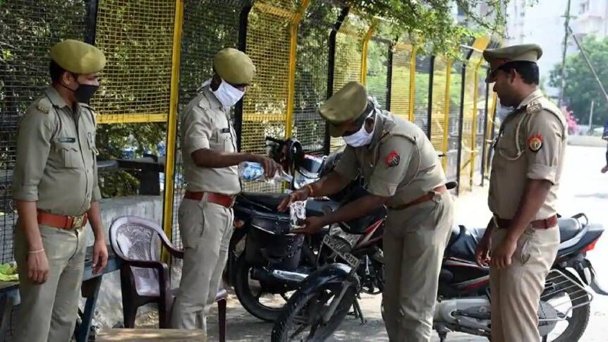कानपुर में 11 और पुलिसकर्मी कोरोना पॉजिटिव तो कोरोना टेस्ट लैब बीएचयू में हुई बंद