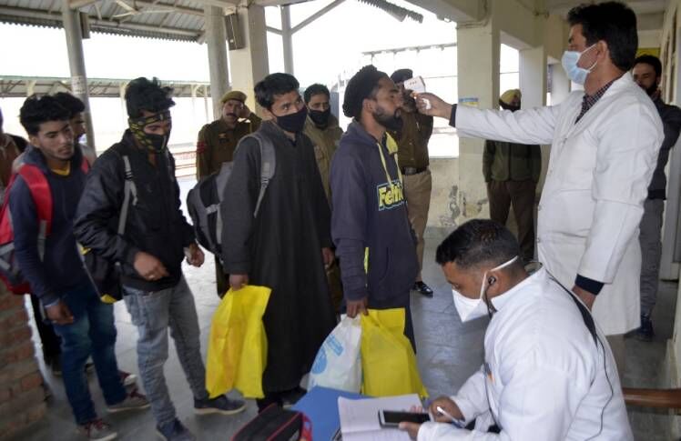 जम्मू-कश्मीर में कोरोना के 8 नए मामले, कुल मरीजों की संख्या हुई 70