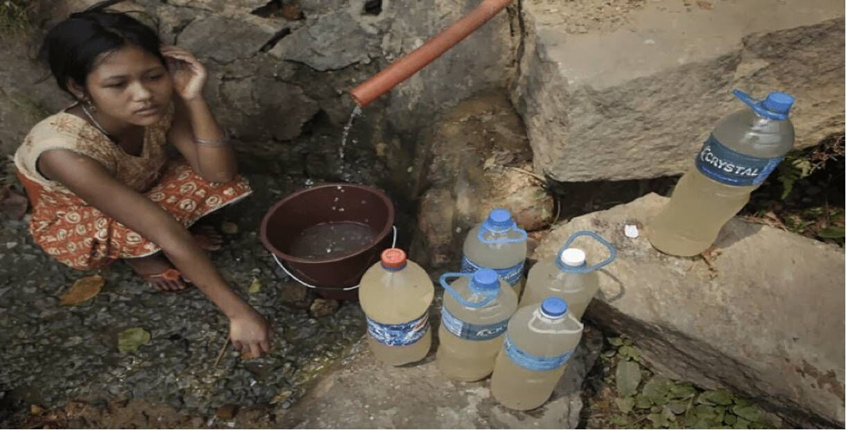 प्रदूषित पानी पीने से हर साल देश में मर रहे हैं 2 लाख गरीब लोग