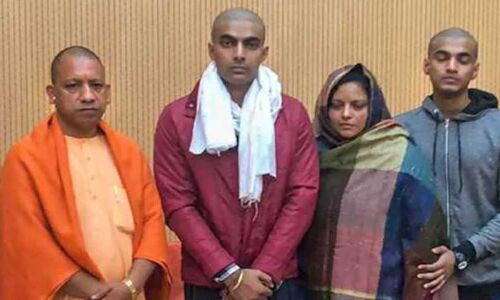 मुख्यमंत्री योगी बोले बुलंदशहर में हुई मात्र एक दुर्घटना, कोई मॉब लिंचिंग नहीं