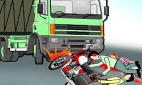 Lockdown: पैदल चलने से थके मज़दूर सड़क किनारे सो रहे थे, टेम्पो ने कुचला, 4 की मौत