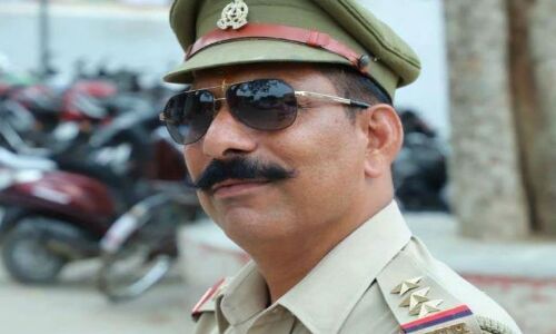बुलंदशहर में उप​द्रवियों के हाथों मारे गए इंस्पेक्टर सुबोध कुमार सिंह