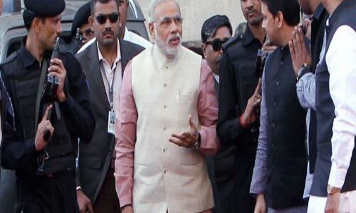 पीएम मोदी को अब अपने मंत्रियों—अधिकारियों से जान को खतरा