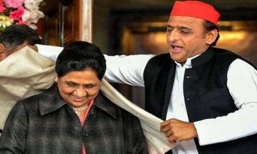 उत्तर प्रदेश में गठबंधन अपने वोट अंकगणित को भुनाने में क्यों रहा असफल