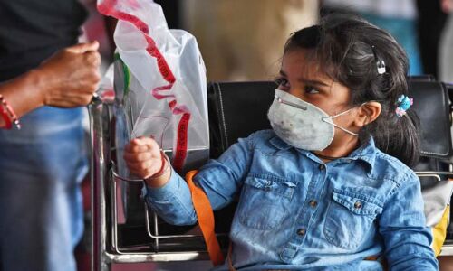 भारत में शुरू हो गया कोरोना वायरस का कम्युनिटी ट्रांसमिशन, स्वास्थ्य विशेषज्ञों का दावा भारत में शुरू हो गया कोरोना वायरस का कम्युनिटी ट्रांसमिशन, स्वास्थ्य विशेषज्ञों का दावा