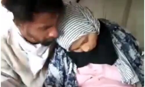 गर्भवती महक खान को अस्पतालों ने भर्ती करने से किया मना, ऑटो रिक्शा में तोड़ा दम