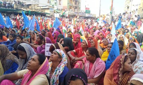 मध्य प्रदेश में CAA-NRC के विरोध 15,000 दलित-आदिवासियों ने निकाली रैली, वक्ता बोले गोडसे नहीं गांधी की संतानें हैं हम मध्य प्रदेश में CAA-NRC के विरोध 15,000 दलित-आदिवासियों ने निकाली रैली, वक्ता बोले गोडसे नहीं गांधी की संतानें हैं हम