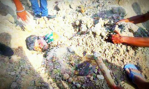 अमानवीयता : मध्यप्रदेश में सोते मजदूर पर मिट्टी का ढेर खाली कर चला गया डंफर