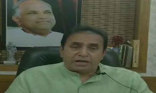 पालघर Mob Lynching: महाराष्ट्र के गृहमंत्री बोले - गिरफ्तार 101 आरोपियों में एक भी मुस्लिम नहीं