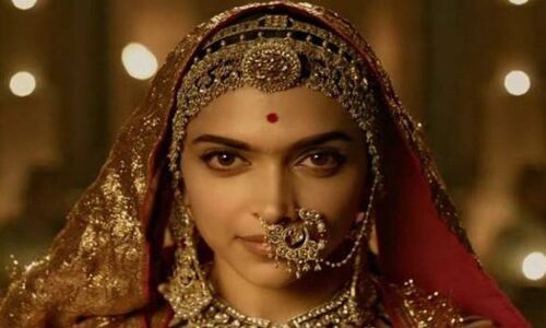 पदमावत के निर्माता पहुंचे फिल्म रिलीज मुद्दे पर सुप्रीम कोर्ट