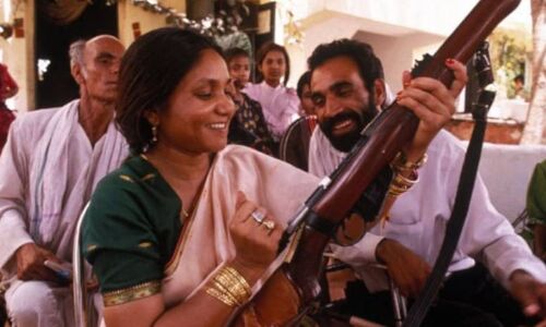 बेटियन को अगर बचाने है तौ उनके हाथन में बंदूक थंमाये देव : बेटी बचाओ पर सबसे पहले फूलन ने उठायी थी आवाज