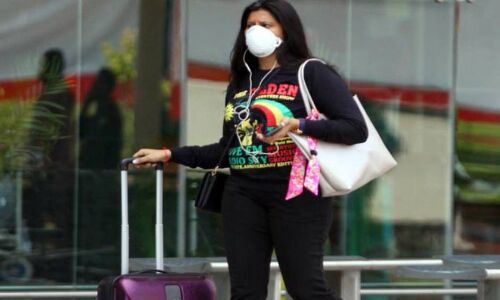 कोरोना की महामारी के बीच पिछले 2 हफ्तों में पंजाब के 1800 NRI गए विदेश