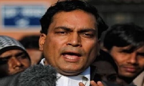 निर्भया के बलात्कार-हत्या दोषियों के वकील एपी सिंह ने अपने मुवक्किल को बचाने के लिए किया फ्रॉड, फांसी पर अभी संशय बरकरार