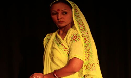 सिर्फ मनोरंजन नहीं है थिएटर