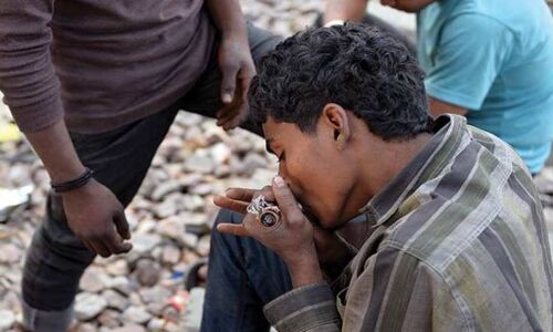 पाकिस्तान की बड़ी चाल, बॉर्डर के युवाओं को बना रहा नशेड़ी