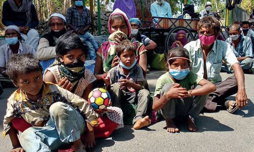 भोजन दो या फिर हमें मार दो, हमारे पास 4 दिन से खाने को कुछ भी नहीं