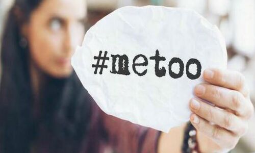 भैयाजी की तरफदार संस्कारी लड़कियां और #MeToo कैंपेन