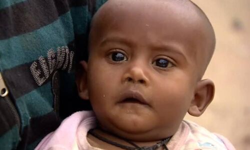 Lockdown में यूपी की इस 4 माह की बच्ची को नहीं मिल रहा दूध, मानसिक रोगी मां और पिता हैं 3 दिन से भूखे