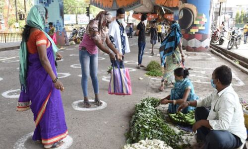 गाजियाबाद में डीएम ने दी बाजार खोलने की इजाजत, मगर इन नियमों का नहीं किया पालन तो होगी फजीहत