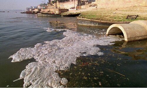 कंपनियां नदी में नहीं सीधे जमीन में 500 फ़ीट नीचे डाल रही हैं जहर